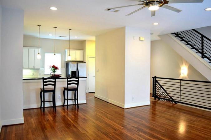 637 Rutland Street Unit#7